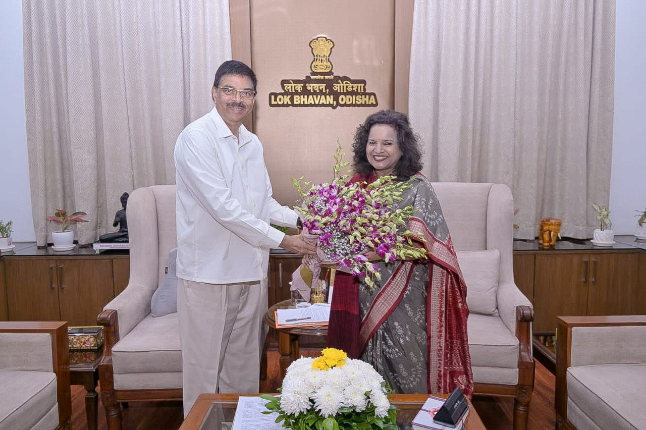 Official courtesy meeting at Lok Bhavan Odisha